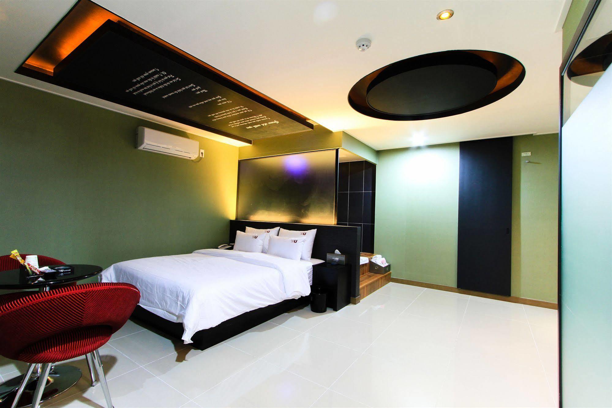 Haeundae Foru Hotel Пусан Экстерьер фото