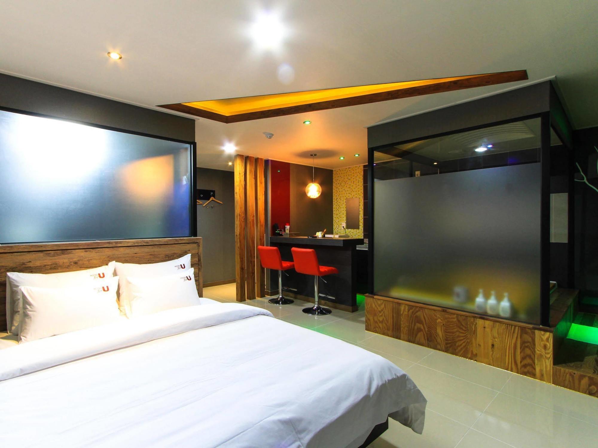 Haeundae Foru Hotel Пусан Экстерьер фото